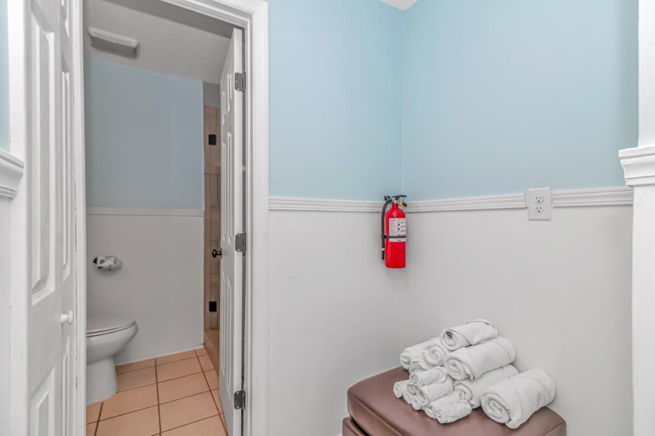 125 Atlantic Avenue Unit E - Pet Friendly! Walk To The Beach And Pier!1Br -1Ba - Sleeps 2-4 Guests! Myrtle Beach Luaran gambar