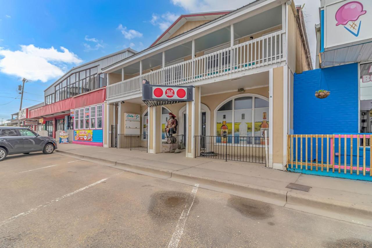 125 Atlantic Avenue Unit E - Pet Friendly! Walk To The Beach And Pier!1Br -1Ba - Sleeps 2-4 Guests! Myrtle Beach Luaran gambar